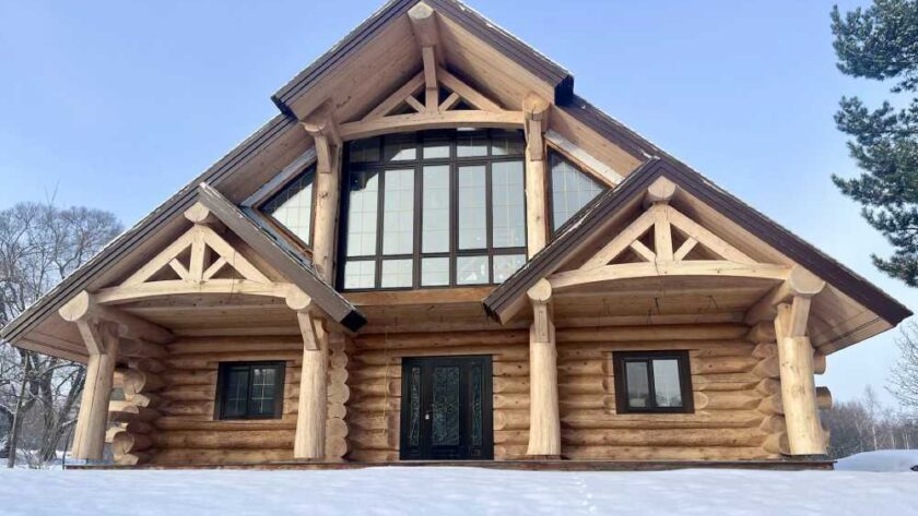 Caulking or Chinking Your Log Home